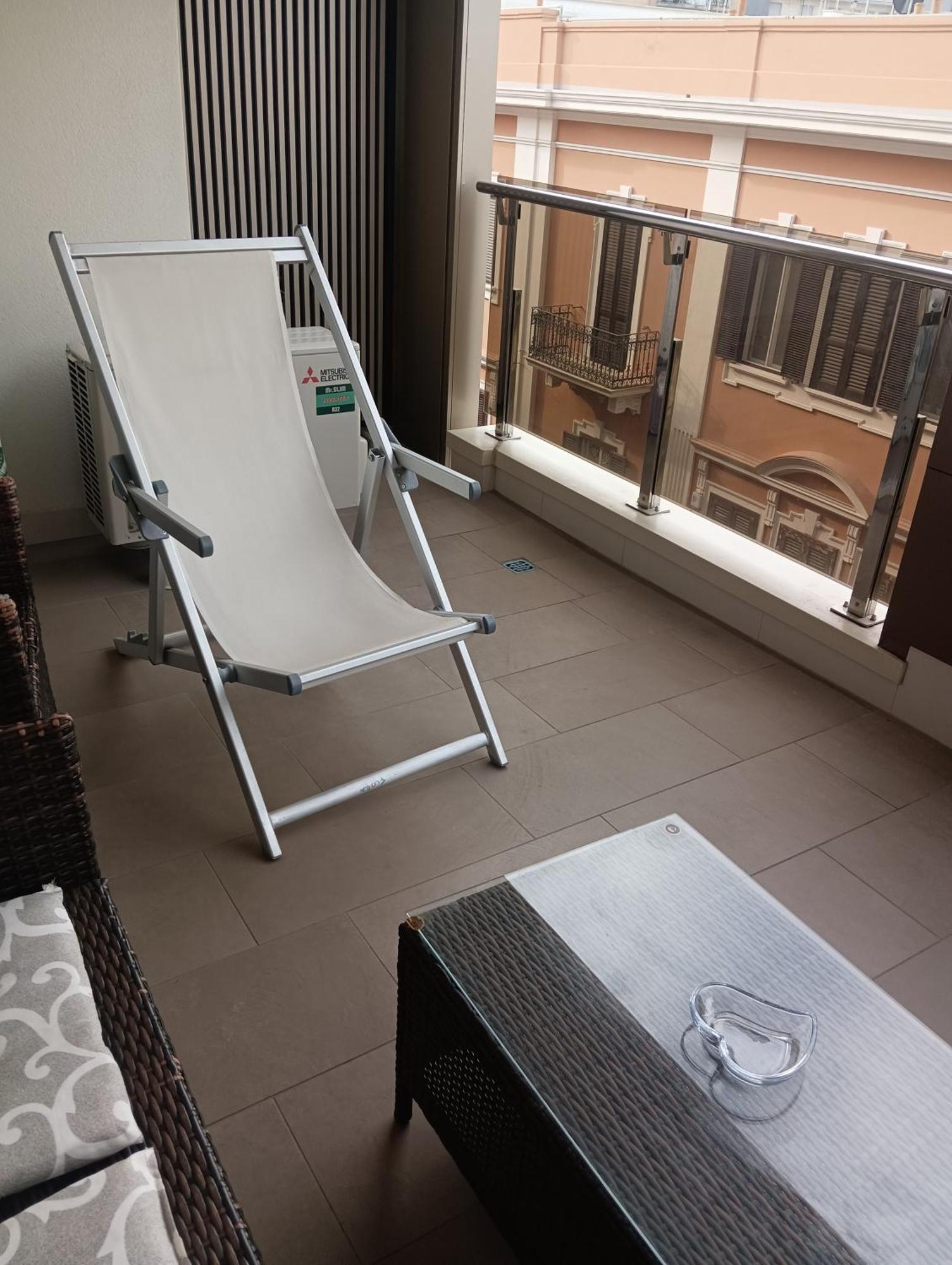 Appartement D'Amar House à Bari Extérieur photo